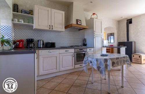Saint-Germain-Lembron House | Gite DE Bourdeille - Saint-germain-lembron