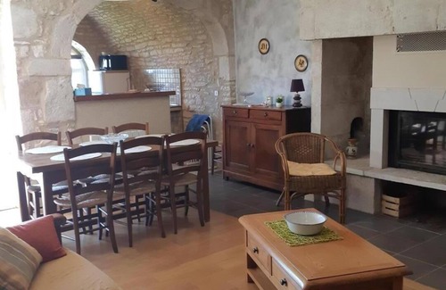 Le Bastit House | Gite de Chalvet - BASTIT (LE)