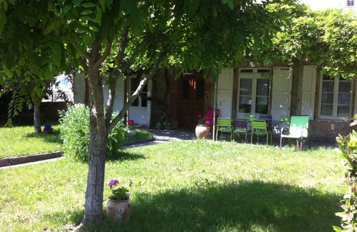 La Canourgue Cottage | GITE DE FRANCE 3 EARS WITH LARGE GARDEN CAPACITY 6 PEOPLE
