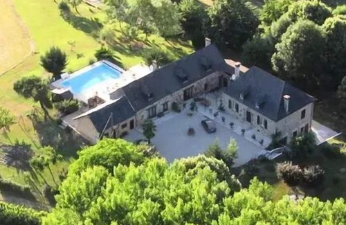 Cublac Villa | Gîte de France The heights of the valade 3 ears - Gîte de France 4 people