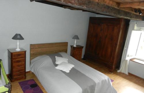 Montredon-Labessonnie House | Gite de Granquié Le Four à Pain