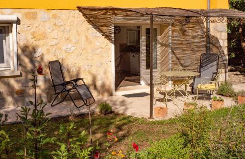 Buis-les-Baronnies Apartment | Gite de l'Ancienne Gare