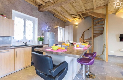 Champagneux House | GITE DE LA VIOLETTE - CHAMPAGNEUX