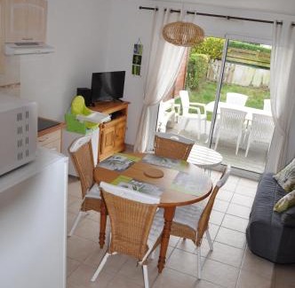 Plougoumelen House | GITE DE PEN VRAZ