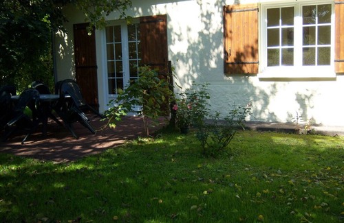 Avensan House | Gite DE Romefort - Avensan