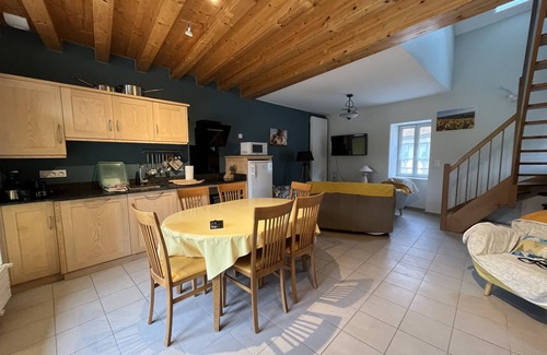Saint-Clement-sur-Guye House | Gite des Laitières Saint-clement-sur-guye