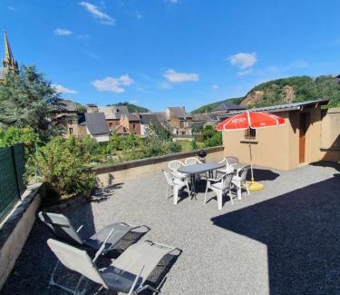 Fumay House | gite des jardiniers