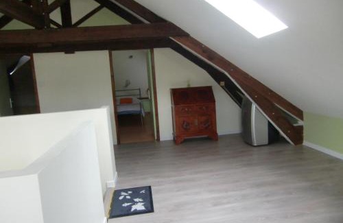 Saint-Junien House | Gite Des Noisetiers