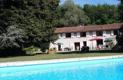 Poncins House | GITE DES ROTIES/14 Persons - Swimming pool (42110) Poncins- Near Lyon St Etienne