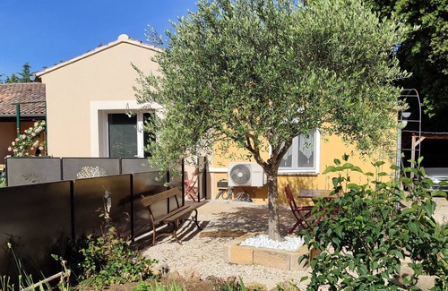 Saint-Restitut House | Gite des Sources à Saint Restitut en Drôme Provençale