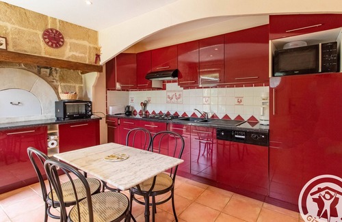 Saint-Georges-sur-Layon Cottage | Gite Doué-en-Anjou, 2 bedrooms, 5 persons