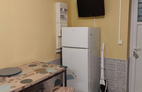 Montelimar Apartment | Gite du Couchant, Solo ou en Couple, Clim Réversible, au Calme