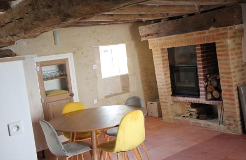 Artannes-sur-Indre House | Gite du Moulin de Balzac