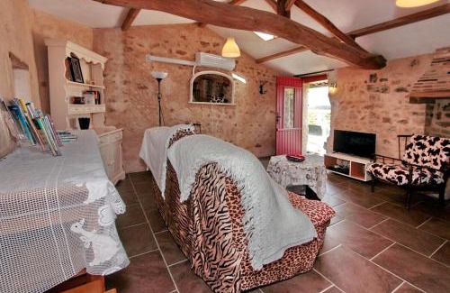 Saint-Maigrin House | Gite du Passignac