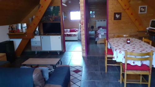 Sailhan Ski Chalet | gite du sapin vert