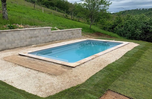 Gourdon House | Gite Entièrement Refait Avec le Charme de l Ancien Animaux Acceptés
