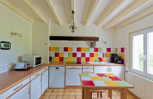 Plourhan House | Gite Entre Mer Et Golf, 1.5 km from the beaches and port of St Quay and 5 mn from the golf course