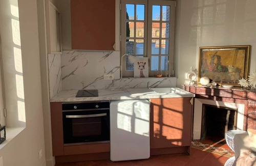 Eu Apartment | Gite for 2 people in Eu - Small pavilion of the O DELA DE L'O guest house, 64