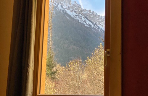 Entremont Apartment | Gite for 2 to 4 p. surrounded by greenery and moun