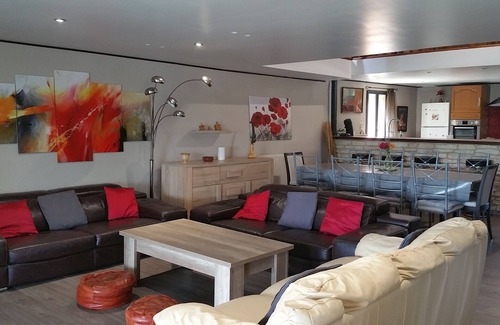 Beaumarches House | Gîte for 8 people with swimming pool