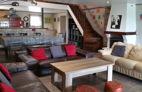 Beaumarches House | Gîte for 8 people with swimming pool