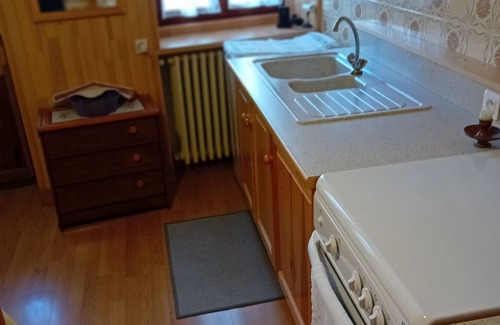 Saint-Alban-sur-Limagnole Apartment | Gite studio village 2 persons