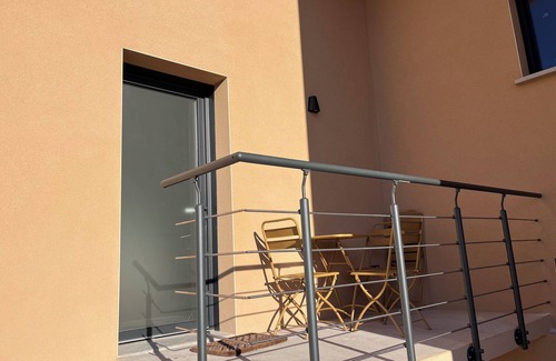 Chanos-Curson Apartment | Gîte in the heart of the vineyards