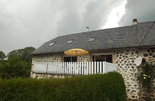 Jou-sous-Monjou Cottage | Gite Jou-sous-Monjou, 4 bedrooms, 6 persons
