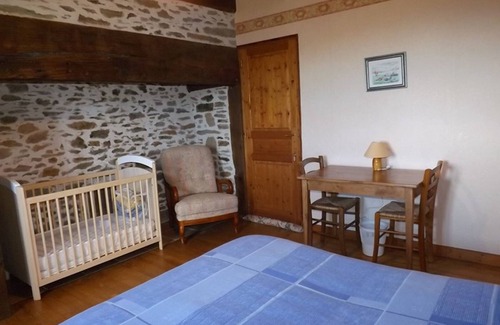 Junhac Cottage | Gite Junhac, 3 bedrooms, 6 persons