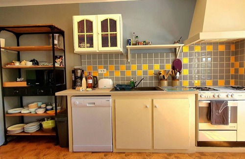 Mauzac-et-Grand-Castang Apartment | Gîte La Carolie, A rural retreat in the Perigord.