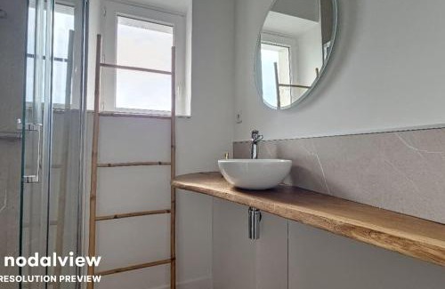 Tourlaville House | Gite le 83