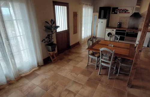 Saint-Frajou House | gite le magnolia domaine cap de coste