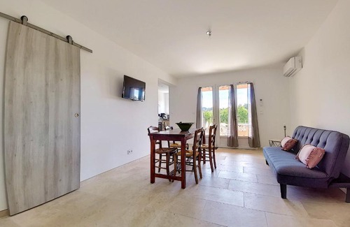 Eygalieres House | Gite le Naomie