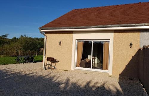 La Chapelle-Saint-Sauveur House | Gite Le Petit Pied-à-Terre