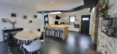 Saint-Crespin-sur-Moine House | Gite le Parveau, 3 étoiles meublé de tourisme