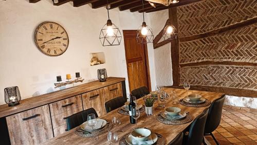 Petites Tailles House | Gite : Le vi colombage de Petites-Tailles