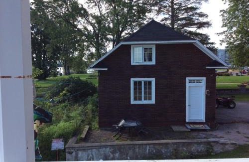 Roberval Bed & Breakfast | Gite les 2 Soeurs