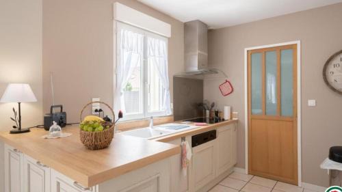 Le Meux Villa | Gite Les Azalées 8 personnes 10mn de Compiègne