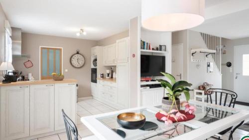 Le Meux Villa | Gite Les Azalées 8 personnes 10mn de Compiègne