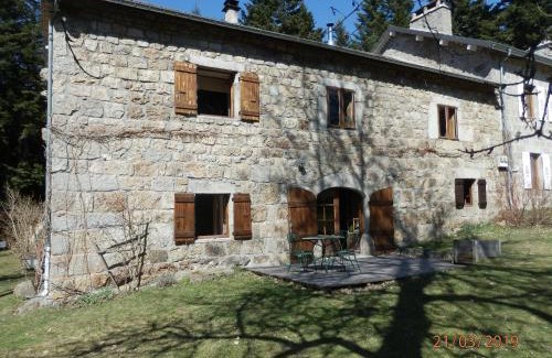 Le Chambon-sur-Lignon House | GITE LES MYOSOTIS