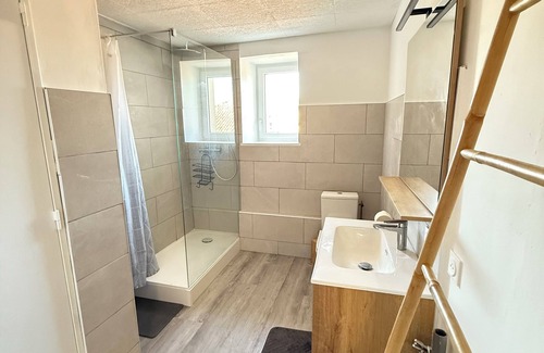 Vic-sur-Seille Apartment | Gîte located in the heart of Vic sur Seille