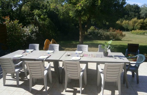 Nouans-les-Fontaines Cottage | Gite Nouans-les-Fontaines, 5 bedrooms, 12 persons