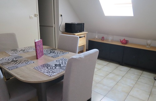 Nazelles-Negron Apartment | Gite on the banks of the Loire