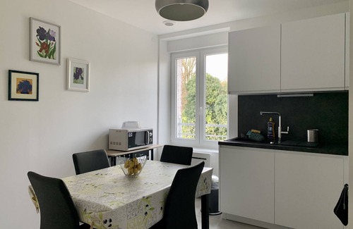 Baume-les-Dames Apartment | Gîte overlooking the Doubs, close to hiking trails