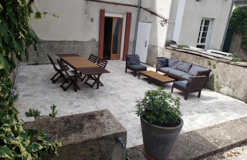 Cour-Cheverny House | Gite PASSIFLORE