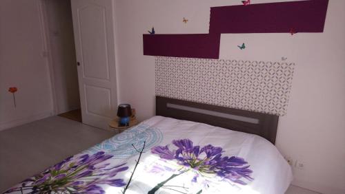 Formigny Apartment | Gite pour 6 ou chambre pour 2 à FORMIGNY