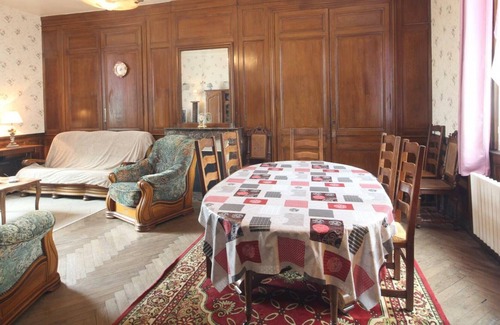 Saint-Pierre-Benouville House | Gite Saint-Pierre-Bénouville, 4 bedrooms, 8 persons