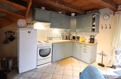 Saint-Martin-Valmeroux Cottage | Gite Saint-Martin-Valmeroux, 1 bedroom, 3 persons