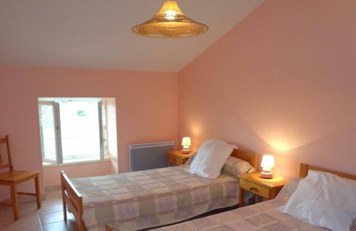 Saint-Alban-les-Eaux Cottage | Gite Saint-Alban-les-Eaux, 2 bedrooms, 4 persons