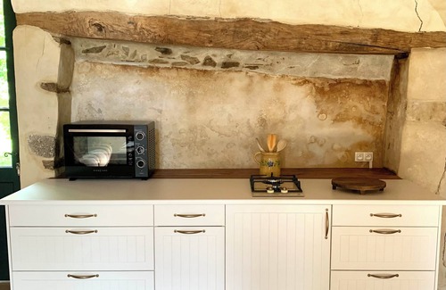 Bazoges-en-Pareds Cottage | Gite Simple et Authentique, au Calme Pour les Amoureux de la Nature